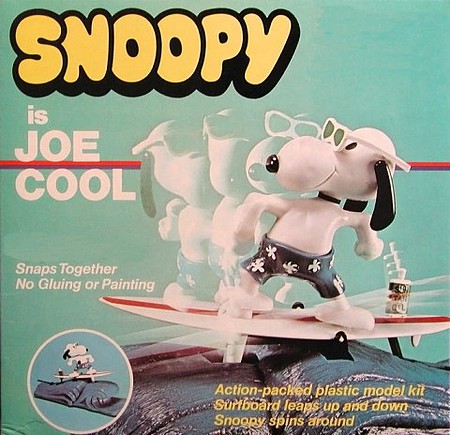 Atlantis Snoopy is Joe Cool Surfing Snap Together Plastic Model Celebrity Figure Kit #7502