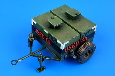 Aerobonus USAF 150 Gallon Oil Bowser Plastic Model Military Vehicle 1/32 Scale #320041