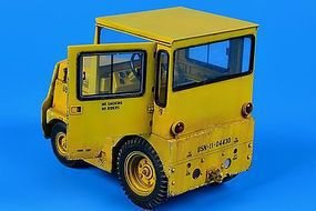 Aerobonus USN/DLA GC340/SM340 United Tractor w/Cab Plastic Model Tractor Kit 1/32 Scale #320045 Aerobonus USN/DLA GC340/SM340 United Tractor w/Cab Plastic Model Tractor Kit 1/32 Scale #320045