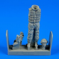 Aerobonus WWII German Luftwaffe Pilot w/Life Jacket Plastic Model Aircraft Accessory 1/32 #320068 Aerobonus WWII German Luftwaffe Pilot w/Life Jacket Plastic Model Aircraft Accessory 1/32 #320068