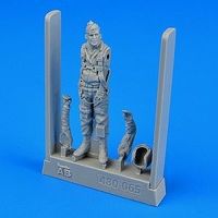 Aerobonus USAF Fighter Pilot Vietnam War 1960-75 Plastic Model Aircraft Accessory 1/48 Scale #480065 Aerobonus USAF Fighter Pilot Vietnam War 1960-75 Plastic Model Aircraft Accessory 1/48 Scale #480065