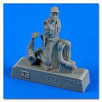 Aerobonus USAF Maintenance Crew #5 Farm Gate Operation Plastic Model Military Figure 1/48 #480094 Aerobonus USAF Maintenance Crew #5 Farm Gate Operation Plastic Model Military Figure 1/48 #480094