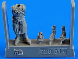 Aerobonus WWII Russian Pilot Plastic Model Aircraft Accessory 1/72 Scale #720014 Aerobonus WWII Russian Pilot Plastic Model Aircraft Accessory 1/72 Scale #720014