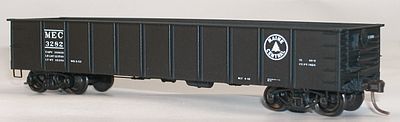 Accurail 41 Steel Gondola - Kit (Plastic) - Maine Central HO Scale Model Train Freight Car #37301