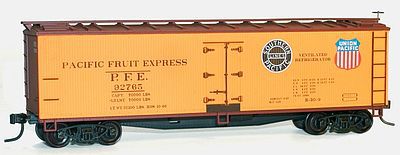 Accurail 40 Wood Reefer Kit Pacific Fruit Express HO Scale Model Train Freight Car #4833