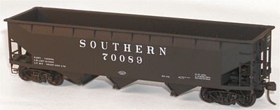 Accurail 70-Ton Offset-Side Triple Hopper Kit Southern HO Scale Model Train Freight Car #7541