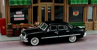 American-Heritage 1950 Ford 4-Door Sedan (Black) O Scale Model Railroad Vehicle #43305