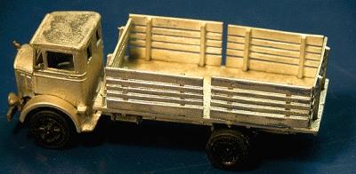 Alloy-Forms Heavy-Duty Flatbed Tractor Body w/Side Racks HO Scale Model Railroad Vehicle #3183