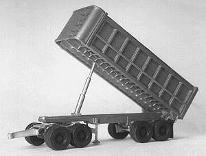 Alloy-Forms 22 Dump Trailer w/Bogie w/Disc Wheels HO Scale Model Railroad Vehicle #7015