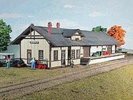 American-Models Atlantic Coast Line Depot Kit HO Scale Model Railroad Building #130 American-Models Atlantic Coast Line Depot Kit HO Scale Model Railroad Building #130