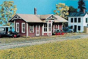 American-Models Springfield Depot Kit 5-1/2 x 2-1/4 x 2-1/2 HO Scale Model Railroad Building #138