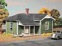 American-Models Old Man Dans House Kit HO Scale Model Railroad Building #151