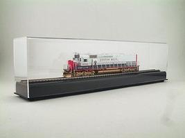 American-Plastics 18''long x 5''high x 3'' wide HO Scale Model Train Display Case #ad50 American-Plastics 18''long x 5''high x 3'' wide HO Scale Model Train Display Case #ad50