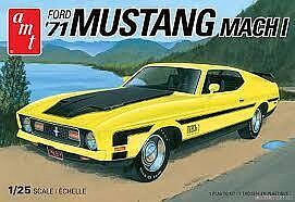 AMT 71 Ford Mustang Mach 1 Plastic Model Car Kit 1/25 Scale #1262