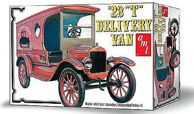 AMT/ERTL 1923 Ford Model T Delivery -- Plastic Model Vehicle Kit -- 1/25 Scale -- #860-12