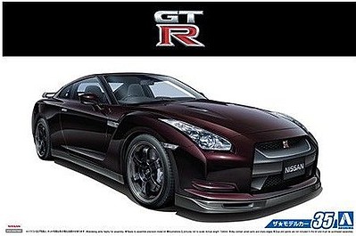 Aoshima 2009 Nissan GT-R Spec-V Plastic Model Car Kit 1/24 Scale #53171