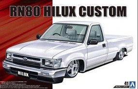 Aoshima 1/25 1985 Toyota Hilux RN80 Custom Lowrider Pickup Truck Aoshima 1/25 1985 Toyota Hilux RN80 Custom Lowrider Pickup Truck