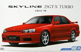Aoshima 1998 Nissan Skyline 25GTX Turbo 4-Door Car Plastic Model Car Vehicle Kit 1/24 Scale #57506