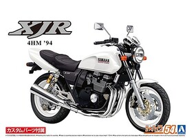 Aoshima 1994 Yamaha 4HM XJR400S with Custom Parts Plastic Model Motorcycle Kit 1/12 Scale