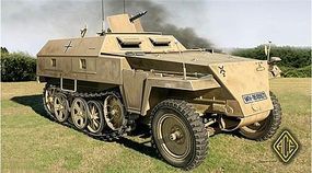 Ace SdKfz 250/1 (neu) Light Armored Personnel Carrier Plastic Model Halftrack Kit 1/72 #7227 Ace SdKfz 250/1 (neu) Light Armored Personnel Carrier Plastic Model Halftrack Kit 1/72 #7227