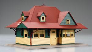 Atlas-O Pass Station Built-Up Red/Green/Tan O Scale Model Railroad Building #66901