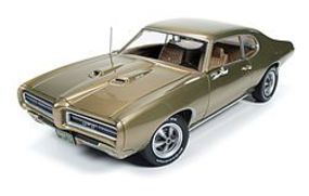 1969 Pontiac GTO HT Diecast Model Car 1/18 Scale #1081