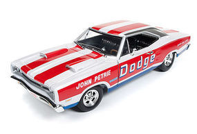 AutoWorldDiecast 1969 Coronet Super Bee Diecast Model Car 1/18 Scale #222 AutoWorldDiecast 1969 Coronet Super Bee Diecast Model Car 1/18 Scale #222
