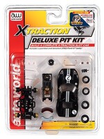 Auto-World X-Traction Deluxe Pit Kit w/GT40 #2 Body