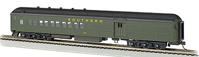 Bachmann 72 Heavyweight Combine Southern #654 2 Window Door HO Scale Model Train Passenger Car #13606