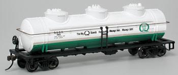 Bachmann 40 3-Dome Tank Quaker State HO Scale Model Train Freight Car #17137