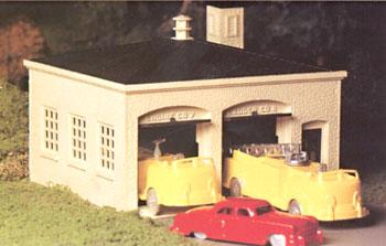 Bachmann Fire House w/Vehicles Kit O Scale Model Railroad Building #45610