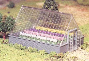 Bachmann Greenhouse w/Flowers Snap Kit O Scale Model Railroad Building #45615