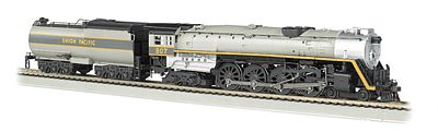 Bachmann 4-8-4 Steam Union Pacific 807 HO Scale Model Train Steam Locomotive #53502