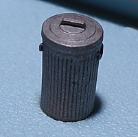 Berkshire Garbage can 30 gal 3/ O-Scale (3) Berkshire Garbage can 30 gal 3/ O-Scale (3)