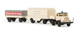 Berkina IFA Z 6 Low-Side Tractor w/Van & Low-Side Trailers HO Scale Model Railroad Vehicle #71191 Berkina IFA Z 6 Low-Side Tractor w/Van & Low-Side Trailers HO Scale Model Railroad Vehicle #71191