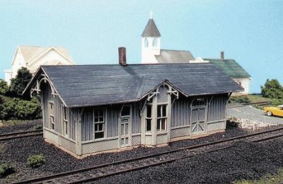 Blair-Line Chesapeake & Ohio Depot - Standard #1 Design Kit HO Scale Model Railroad Building #185