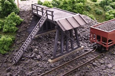 Blair-Line Truck Dump (2 Long x 1 Wide 5 x 2.5cm) N Scale Model Railroad Building #77