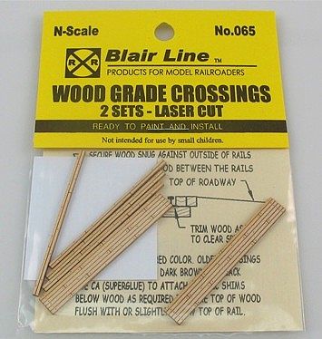 Blair-Line-Signs Wood Grade Crossing (2) N Scale Model Railroad Trackside Accessory #065