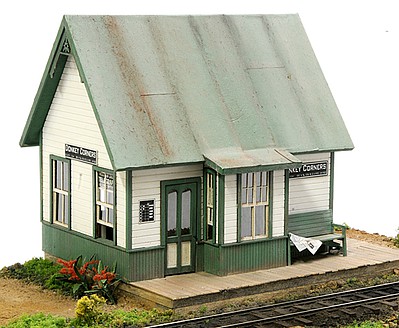 Banta Donkey Corners Depot O Scale Model Railroad Building Kit #6108
