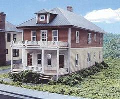 Branchline Beverly 2 Family House HO-Scale Branchline Beverly 2 Family House HO-Scale