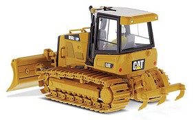 B2B-Replicas Caterpillar D5K2 LGP Track-Type Tractor Assembled DM High Line Series Yellow, Black 1/50 Scale B2B-Replicas Caterpillar D5K2 LGP Track-Type Tractor Assembled DM High Line Series Yellow, Black 1/50 Scale