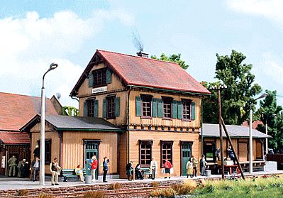 Busch 1892 Kupferzell Wood Train Station - Kit HO Scale Model Railroad Building #1468