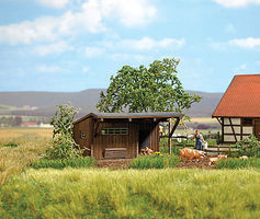 Busch Pigsty Kit HO Scale Model Railroad Building #1518 Busch Pigsty Kit HO Scale Model Railroad Building #1518