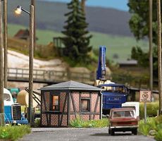 Busch Hartmann Paper Mill Guard House Kit HO Scale Model Railroad Building #1556 Busch Hartmann Paper Mill Guard House Kit HO Scale Model Railroad Building #1556