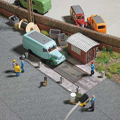 Faller 120260 Dual Silos with Elevator HO Scale Building Kit