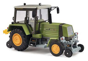 Busch 1984 Tractor w/Rail Whls Busch 1984 Tractor w/Rail Whls
