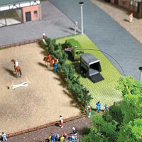 Busch Animated Flying Eagle with Bush Base HO Scale Model Railroad Figure #5484 Busch Animated Flying Eagle with Bush Base HO Scale Model Railroad Figure #5484