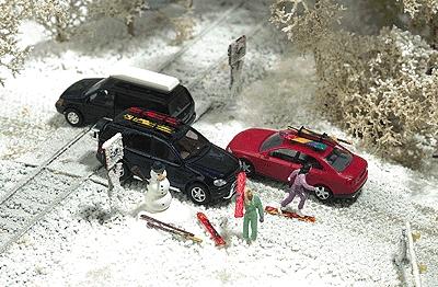 Busch Winter Scene Details - Kit HO Scale Model Railroad Vehicle #6004