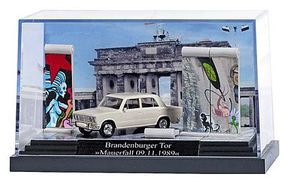 Busch Fall of the Berlin Wall Miniature Scene HO Scale Model Railroad Figure #7647 Busch Fall of the Berlin Wall Miniature Scene HO Scale Model Railroad Figure #7647