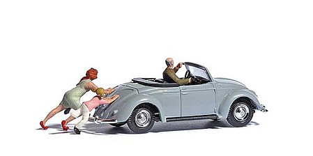 Busch Complete Miniature Scene Push Start with Volkswagen Beetle Convertible, 3 Figures